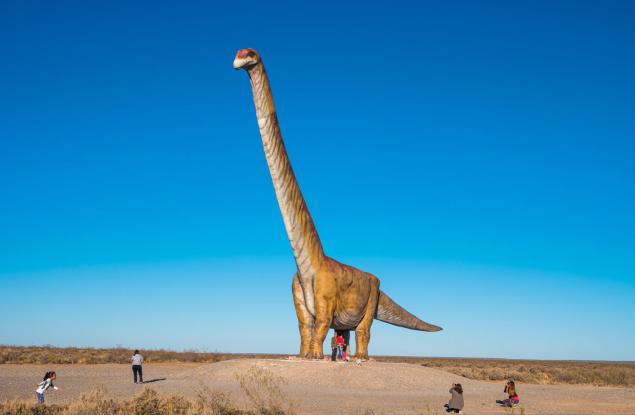 Кое е най-голямото животно, което някога е ходило по Земята?