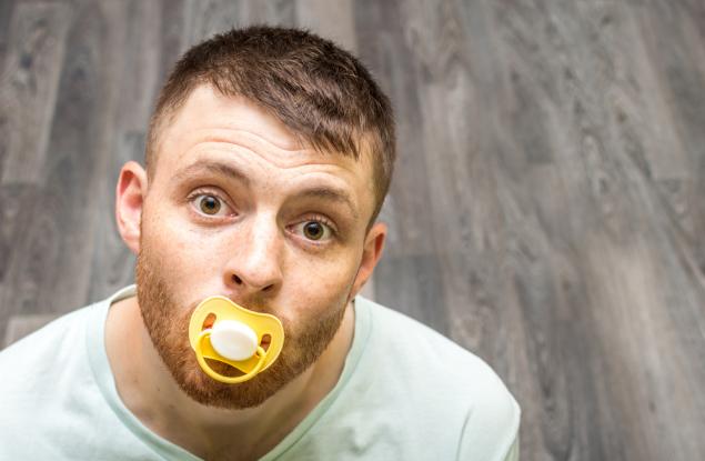 Недораслият мъж винаги и за всичко има извинение