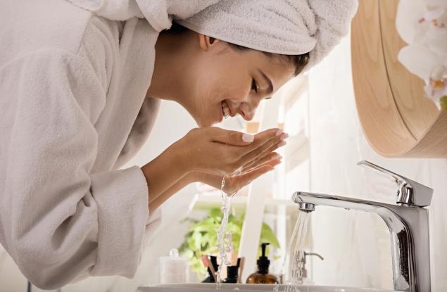 Учени откриха как може да бъде предотвратена появата на акне 