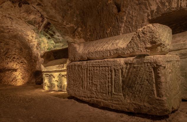 Откриха саркофаг на висш служител при фараона Рамзес II