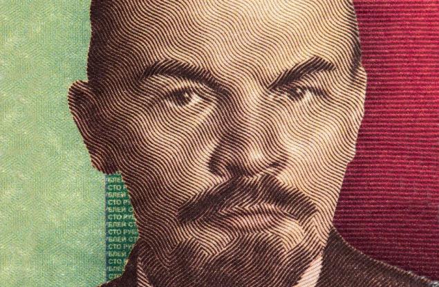 Виц: Руснак от времето на СССР си купува легло