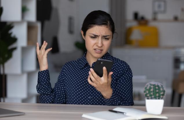 6 ситуации, когато е по-добре да не отговаряте на обажданията или съобщенията на мъжа