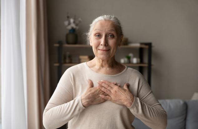 По-честото изправяне може да помогне на възрастните жени да поддържат здраво сърце