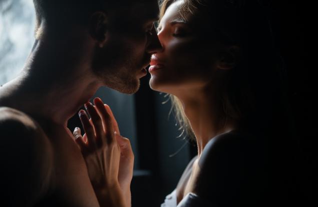 Научно доказано: 6 абсолютни табута при целуване