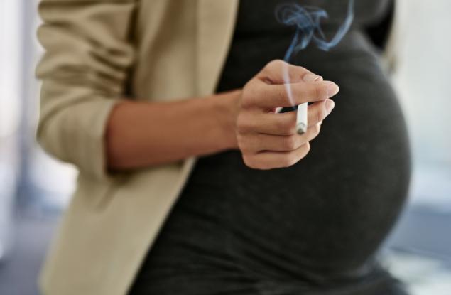 Установиха генетична зависимост, свързана с желанието за пушене по време на бременност