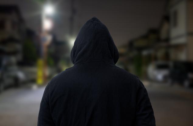 Виц: Бандит напада политик