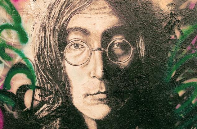 8 декември - 44 години от убийството на Джон Ленън