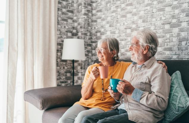 Виц: Пено, ма, колко години живеят свинете?