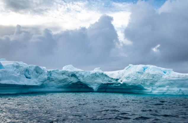 През юни антарктическият морски лед достигна тревожно ниски нива 