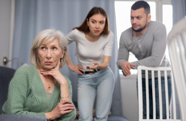 Виц: Мамче, това е Петрана, тя вече ще живее вкъщи!