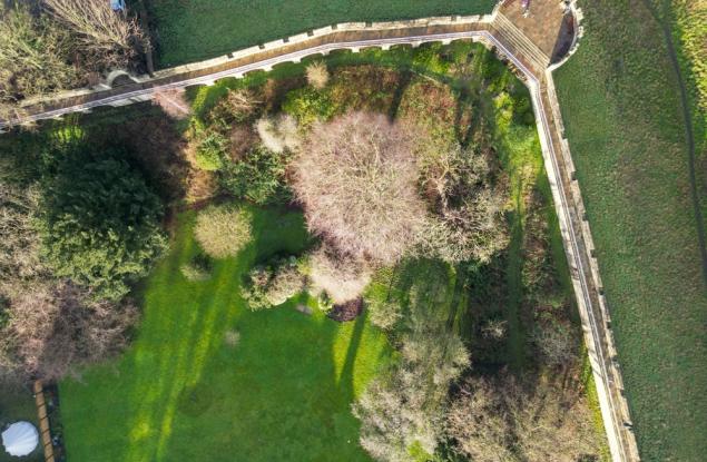 Микропластмасата вече прониква и в археологически останки