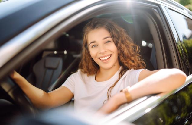 Виц: Какво е да си жена шофьор