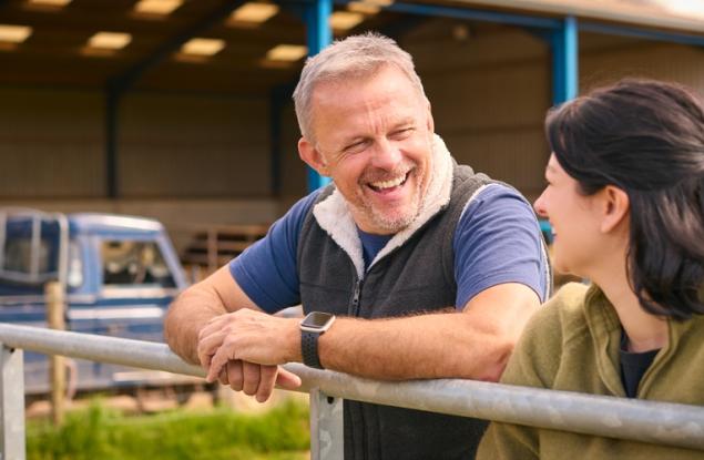 Виц: Здравейте, аз съм новата ви съседка