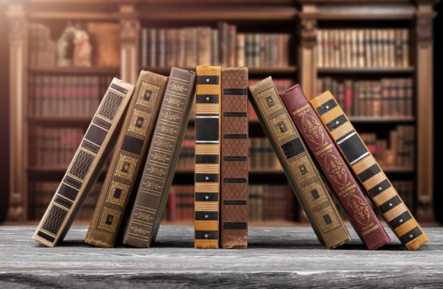 Виц: Затворник в руски затвор търси определена книга