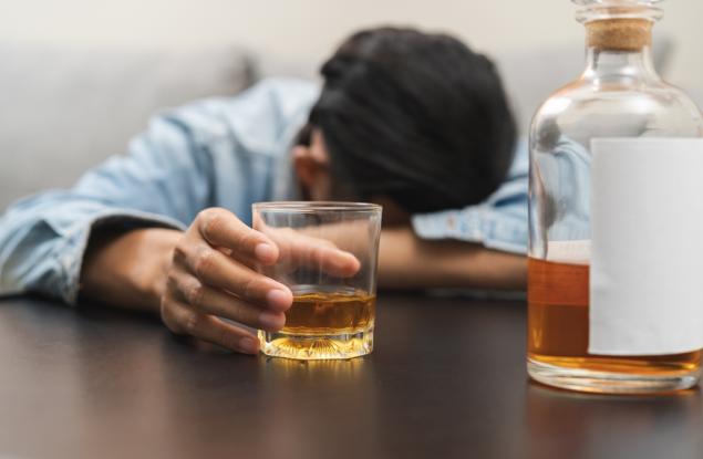 Виц: Разликата между оптимиста, песимиста и пияницата