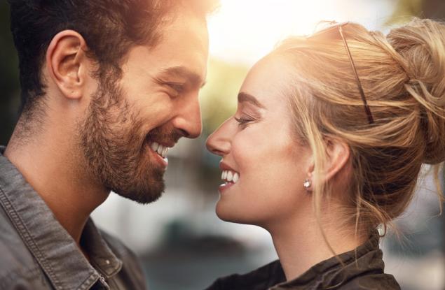 Зодиакална съвместимост: Кои зодии се привличат най-силно?