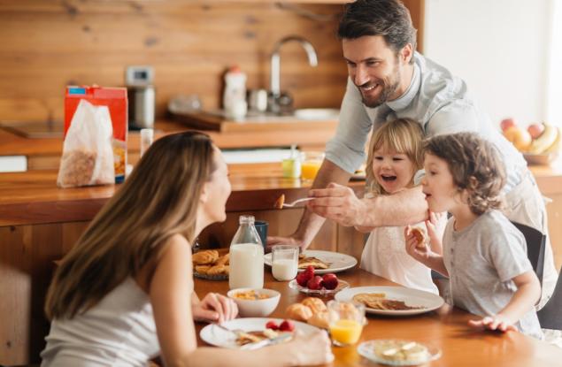 Пропускането на закуската увеличава риска от счупвания на костите