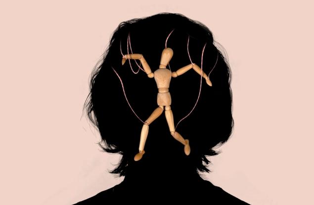 5 тактики, които нарцисистът използва, за да ви върне в капана си