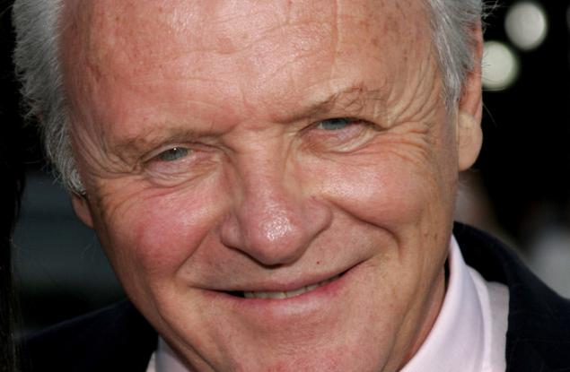 Вече е трудно да различиш кои са идиотите