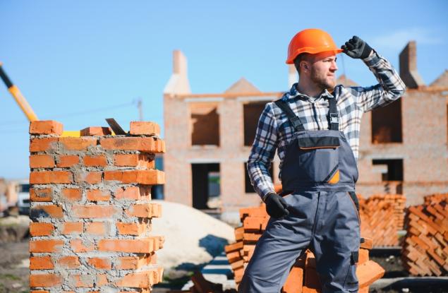 Виц: Киро, уволнен си!