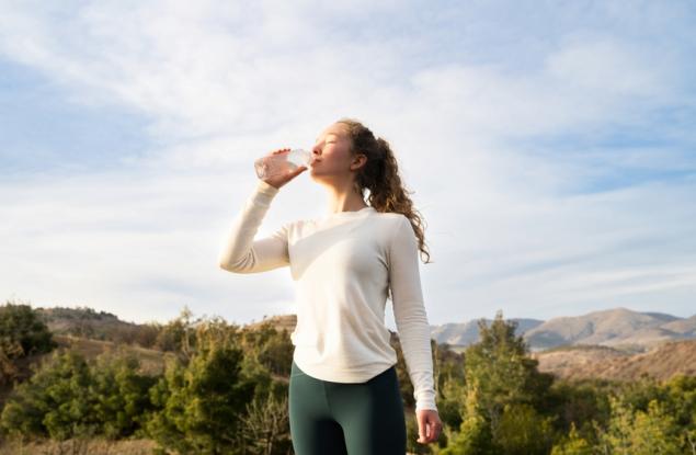 Недостатъчното пиене на вода причинява по-силна реакция на стрес