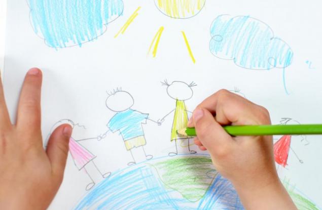 Какво означават цветовете в детските рисунки