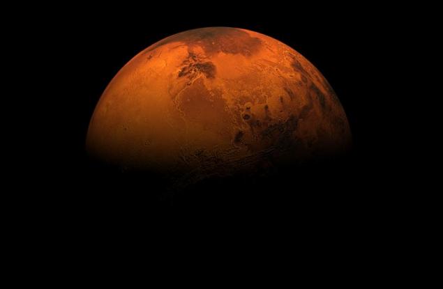 Учени установиха наличието на разтопен скален слой дълбоко под повърхността на Марс 
