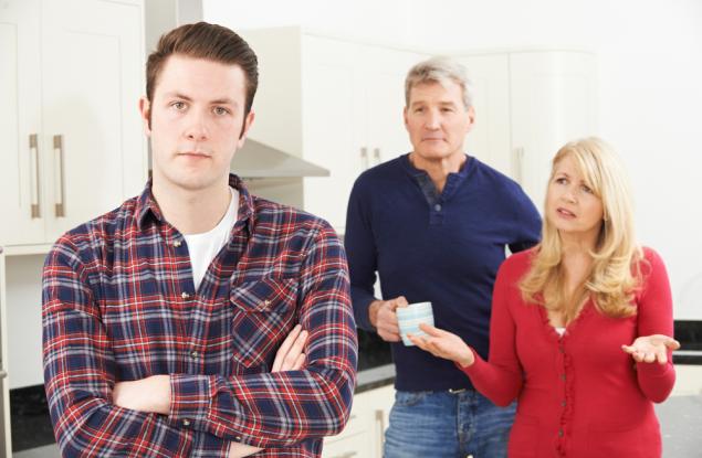 Милионер отказа да помогне за ипотеката на родителите си, защото не са инвестирали в компанията му