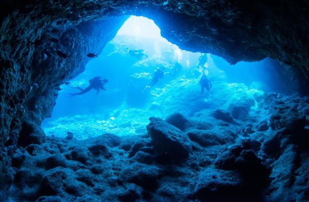 Мистериозният свят на подводните пещери