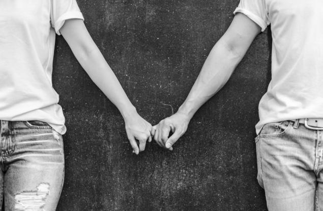 Защо на любовта ѝ е толкова трудно – размислите на един мъж