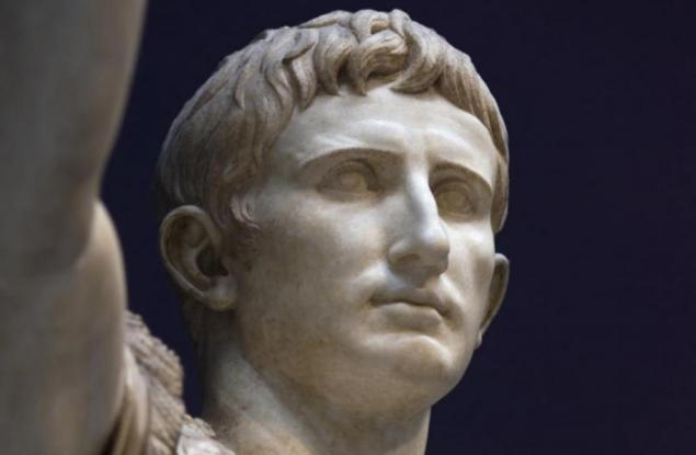 9 известни скулптури и мистериите, които витаят около тях