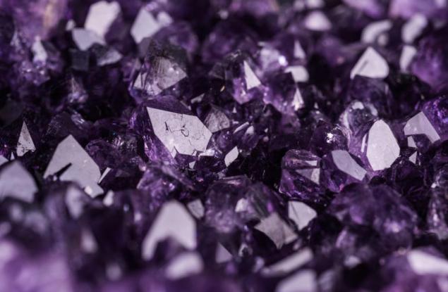 Учени от Физическия факултет заснемат поведението на времеви кристал в нова статия в престижното списание Nature Physics