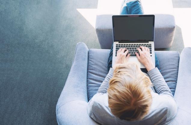 Сауната и лаптопът в скута водят до импотентност при мъжете