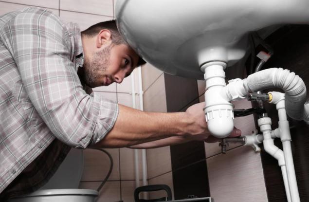 Виц: Разликата между опитния и неопитния специалист