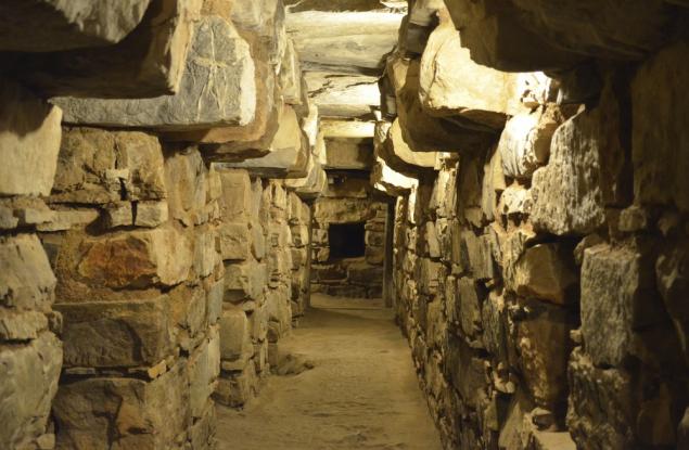 Археолози в Перу изследват коридор в древен храмов комплекс