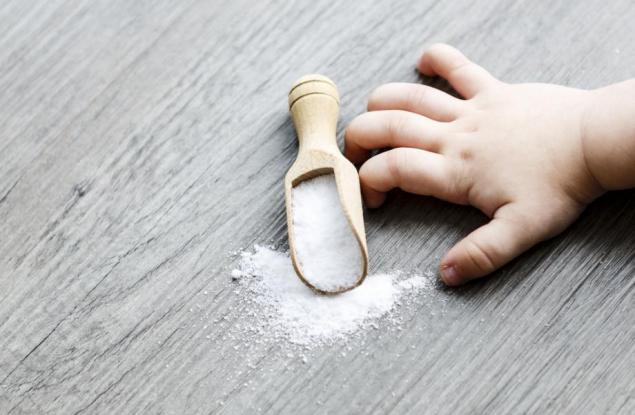 Колко солено да е ястието на бебето и колко на детето