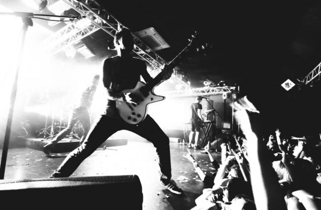 „Басовите” звуци ни карат да се чувстваме силни