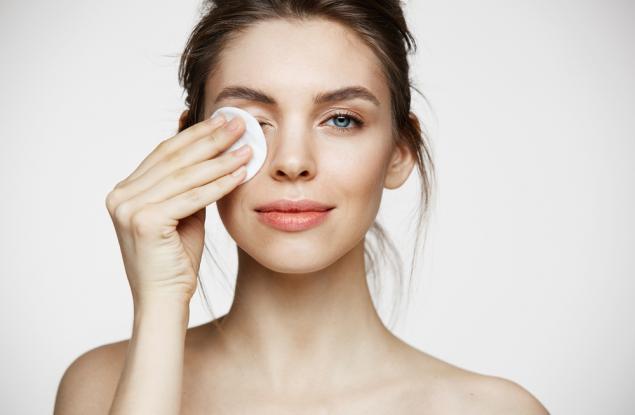 Мицеларна вода - продуктът, без който не можем