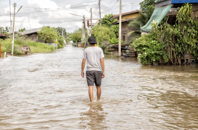 Изследователи разкриват как изменението на климата влияе върху решението дали човек да се премести или не