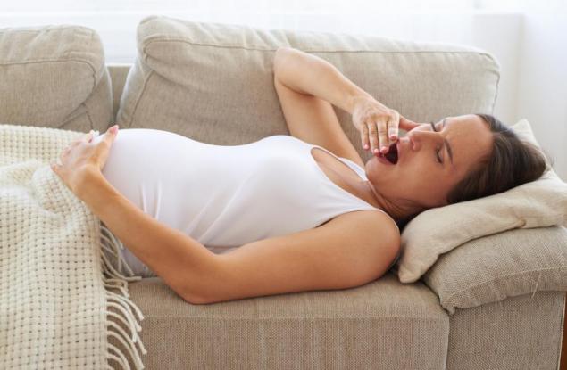Защо не е полезно бременната жена да лежи по гръб