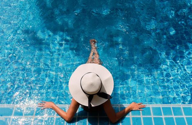 Според лекари не е нужно да чакате 30 минути след хранене, за да плувате 