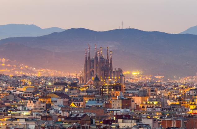 Това завладяващо 2-минутно видео на Барселона е създадено за 363 часа