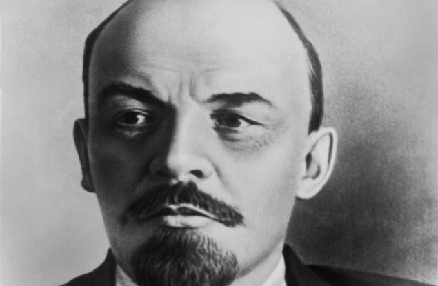 Виц: Умрял Владимир Илич Ленин и го пратили в ада