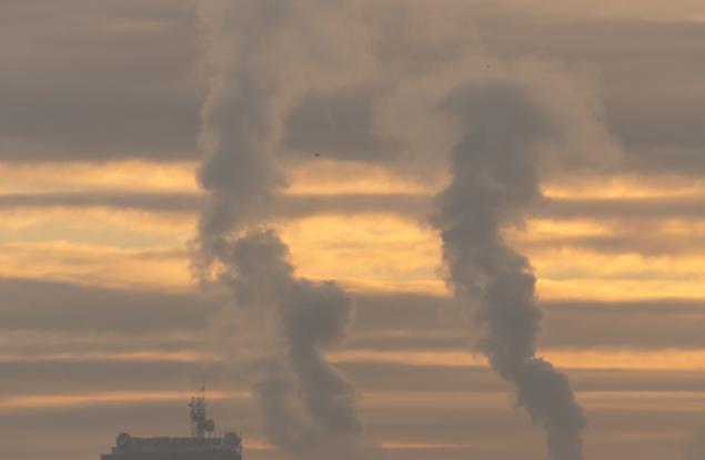 България изостава значително в намаляването на въглеродните емисии от енергетиката