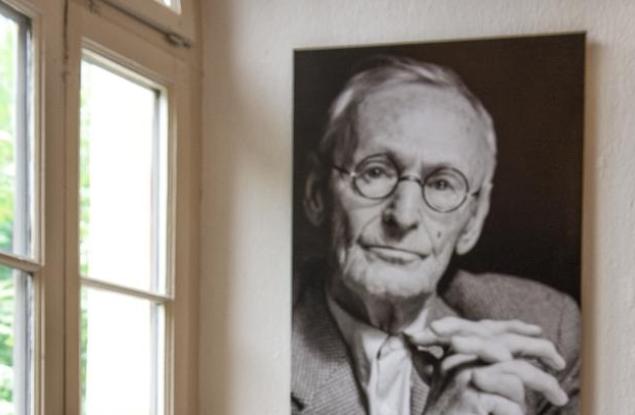 Всеки, който върви по своя път в живота, е герой