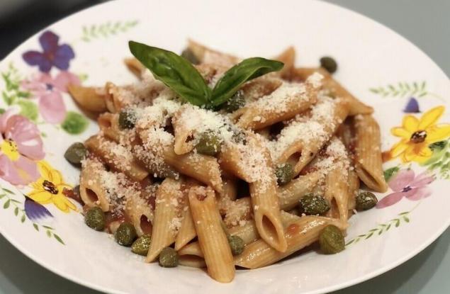 Една вкусна рецепта за пълнозърнеста паста с босилек