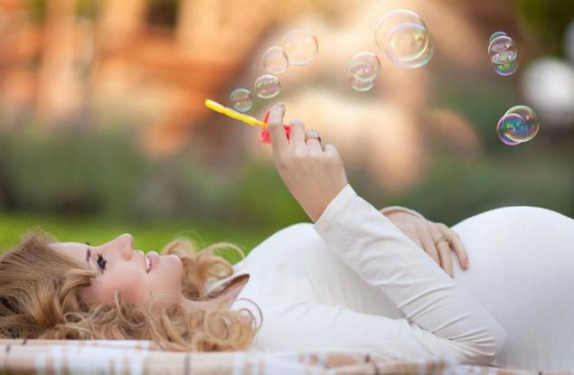 Хормоните „рисуват“ лицето на бременната