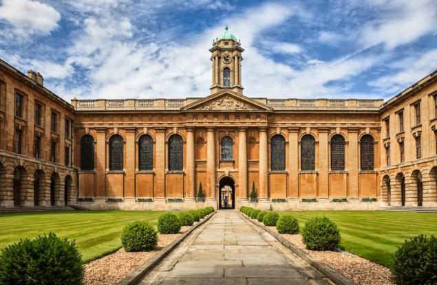 Въпросите, които Оксфордският университет задава на кандидат-студентите