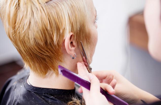 Този прост трик ще ви помогне да разберете дали изглеждате добре с къса коса