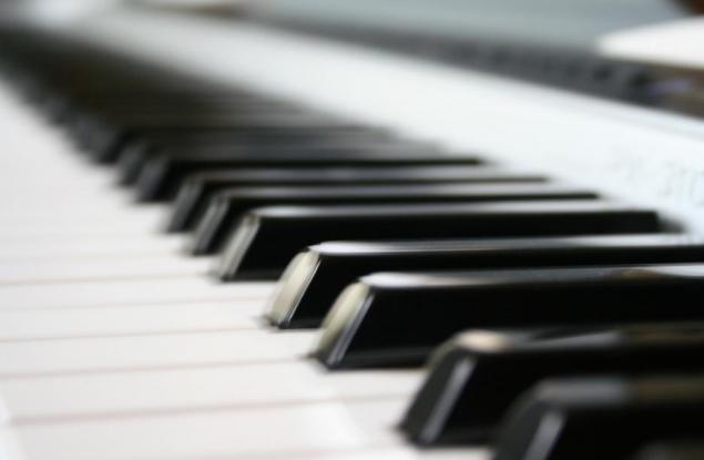 Ползата от музикалните уроци при децата